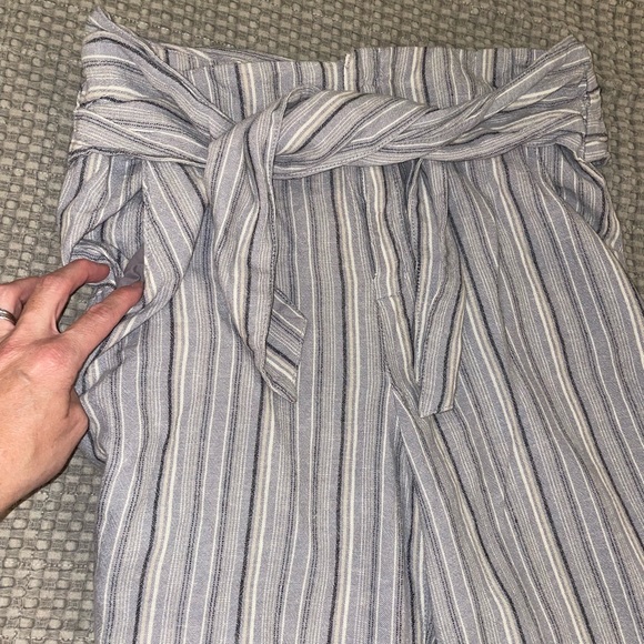Free People Linen Rayon Blend Relaxed Fit High Rise  Stripe Wide Leg Pants Sz 8 - Picture 2 of 6